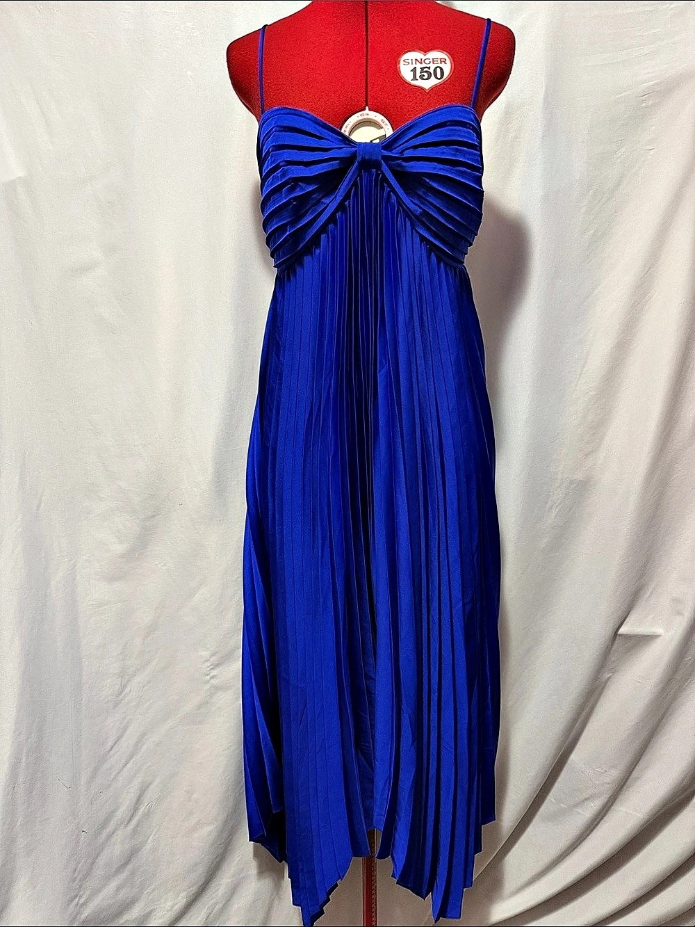 Petal & pup Pleated Maxi Dress in Blue Size Medium NWT